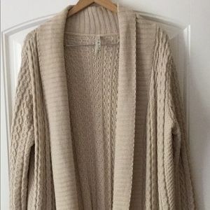 Cardigan. Size L